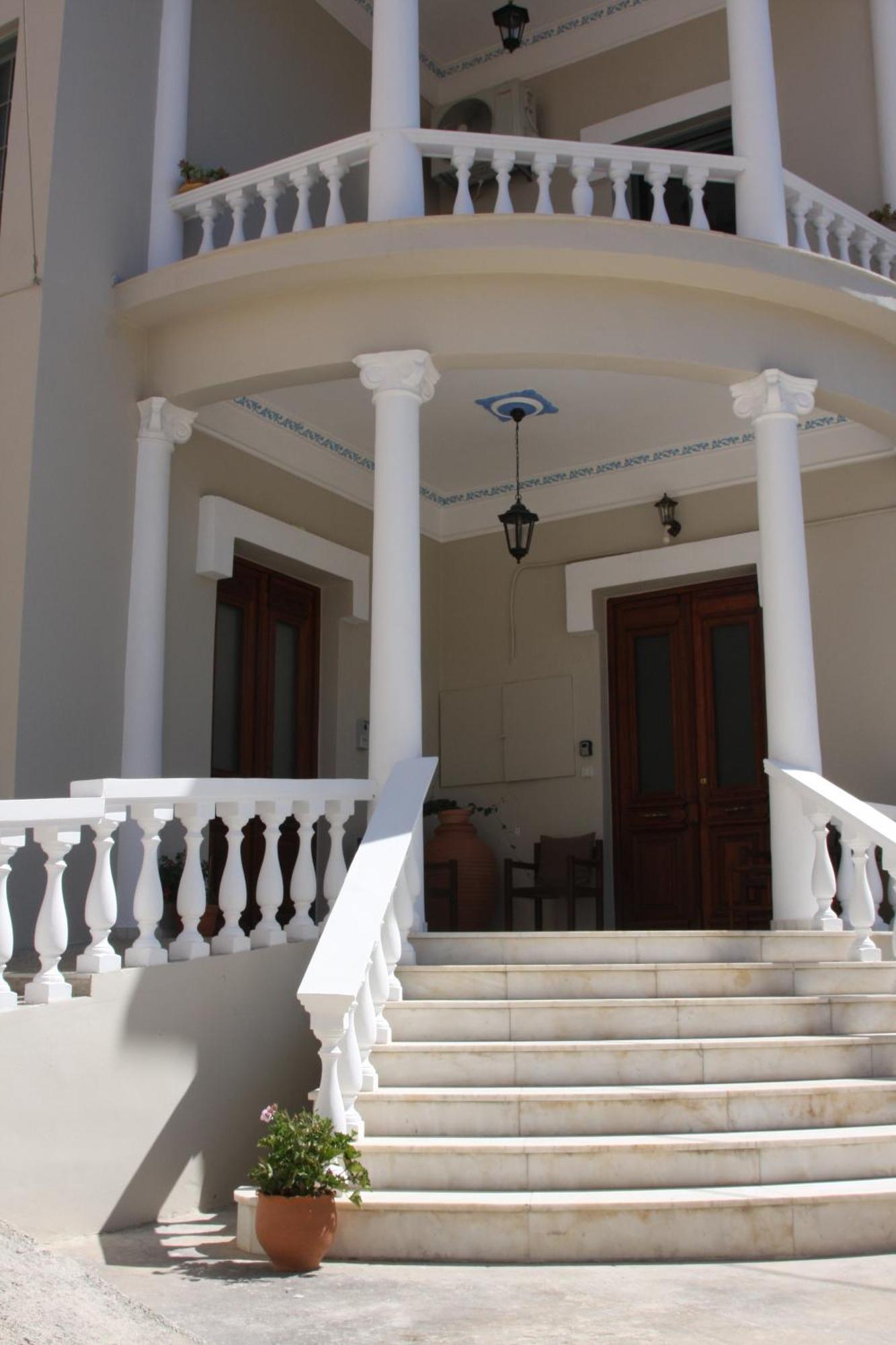 Апартаменти Rodon Manor Chania  Екстер'єр фото